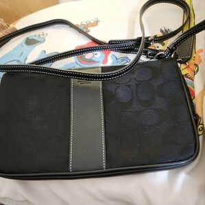 NWOT AUTHENTIC COACH SHOULDERBAG OR CROSSBODY (VINTAGE)